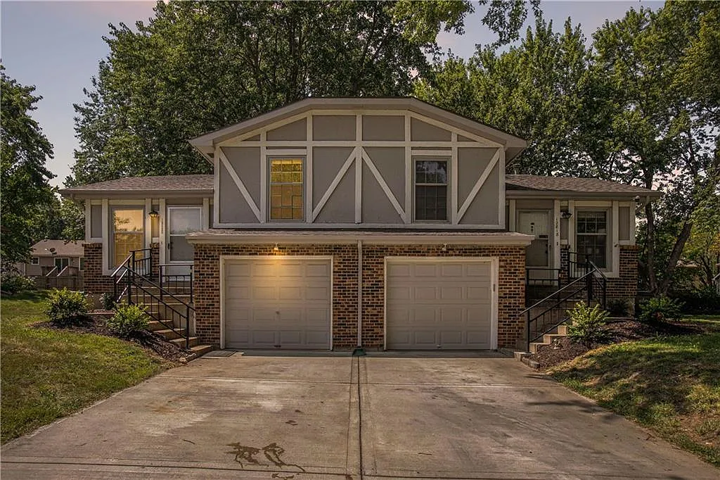 12818 S Blackfoot Dr — Photo 2