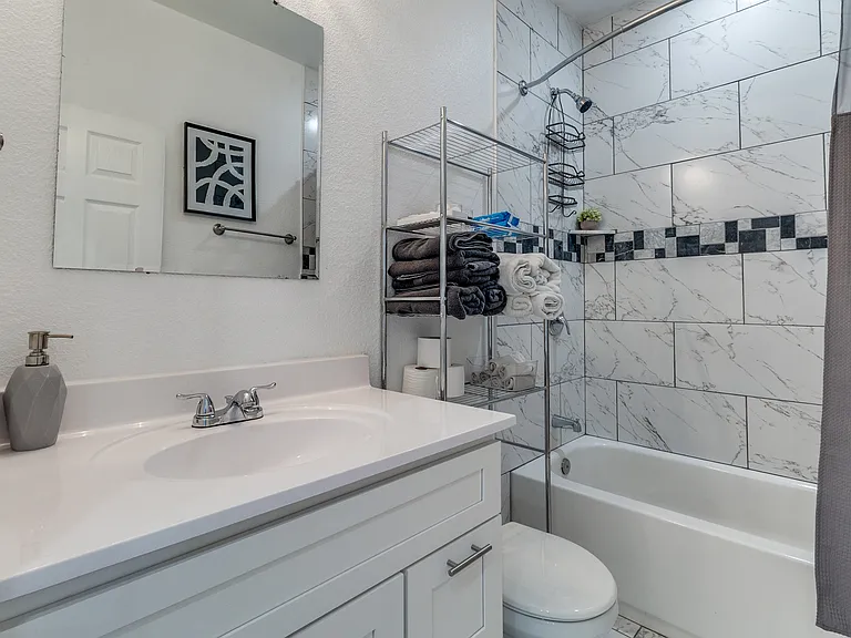 3121 Rutz St — Photo 20