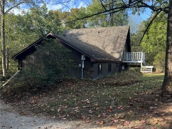 447 E Williams Lane, English, IN 47118