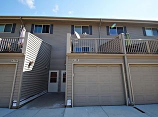 4112 Meadowlark Ln, Eagan, MN 55122