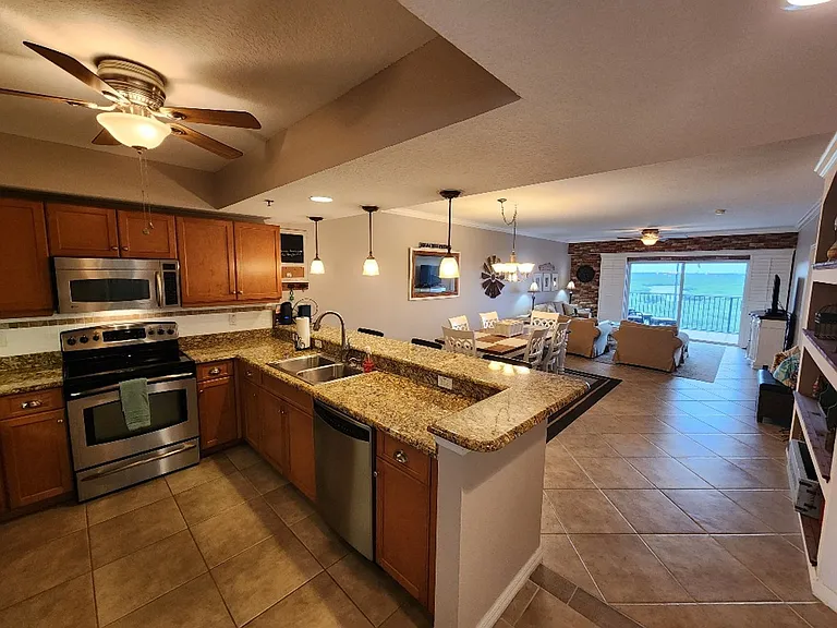 5300 S Atlantic Ave #10603 — Photo 3