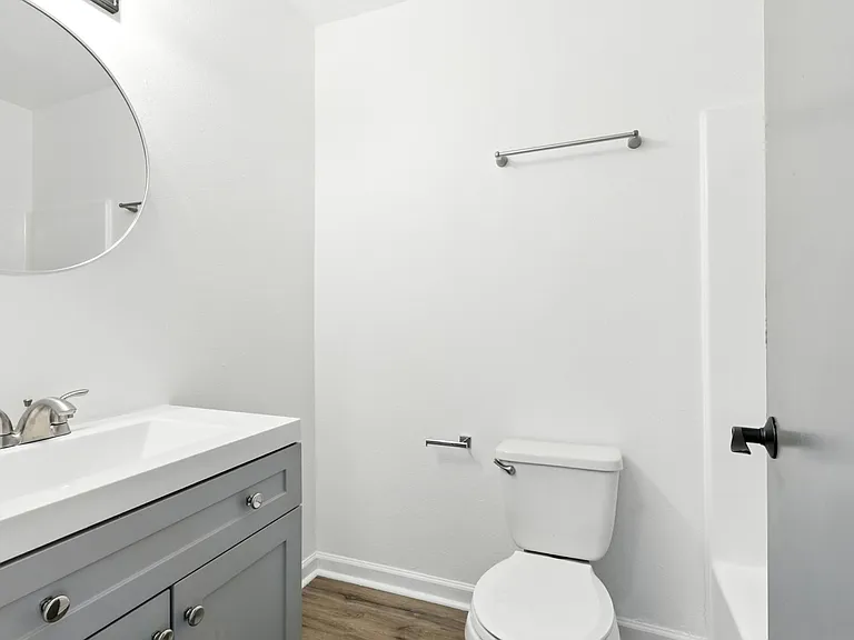 10033 N Lombard St — Photo 26