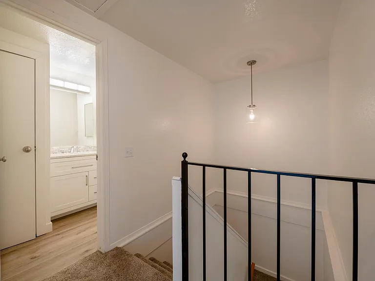 2747 S Sierra Park Cir E — Photo 11