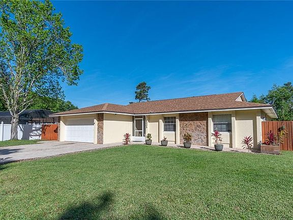 4th image of 6005 Silk Oak Dr