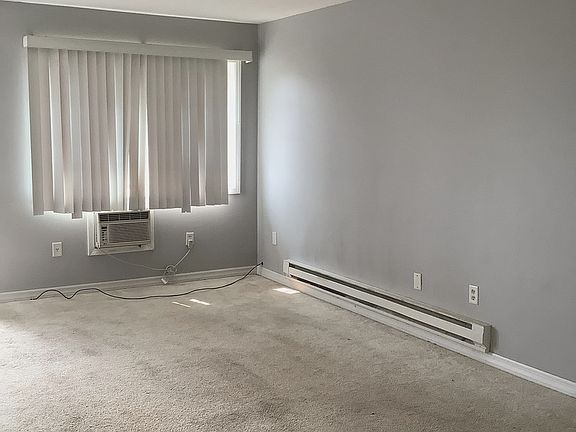 3rd image of 1113-1115 N Ohio St