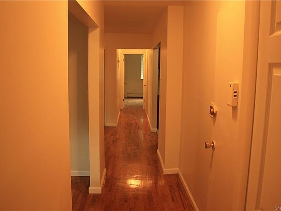 5th image of 3545 Ely Ave