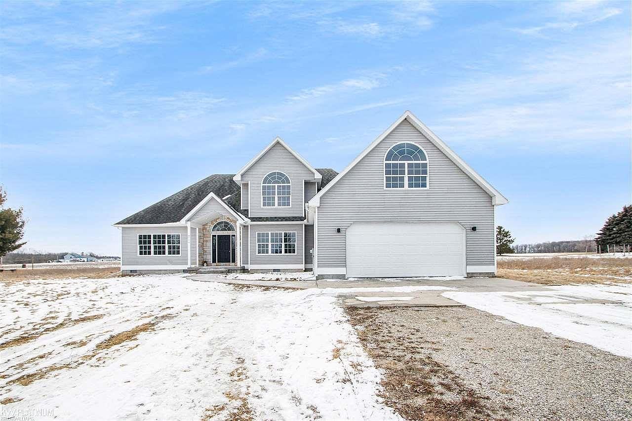 8770 E Broomfield Rd, Mount Pleasant, MI 48858 Zillow
