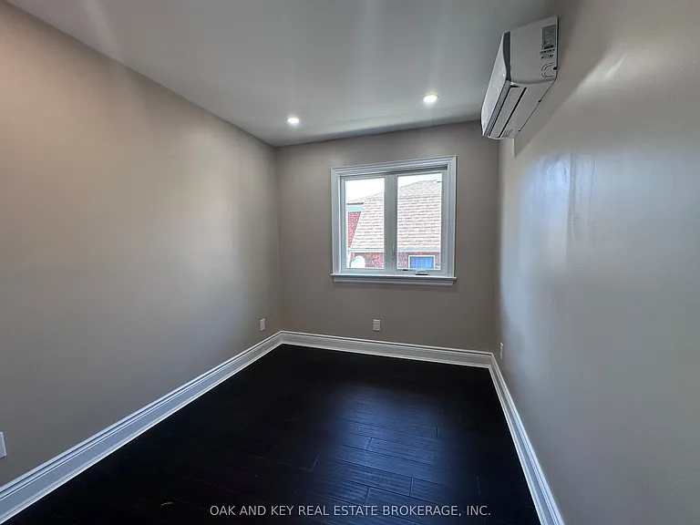 6 Lapp St #UPPER — Photo 18
