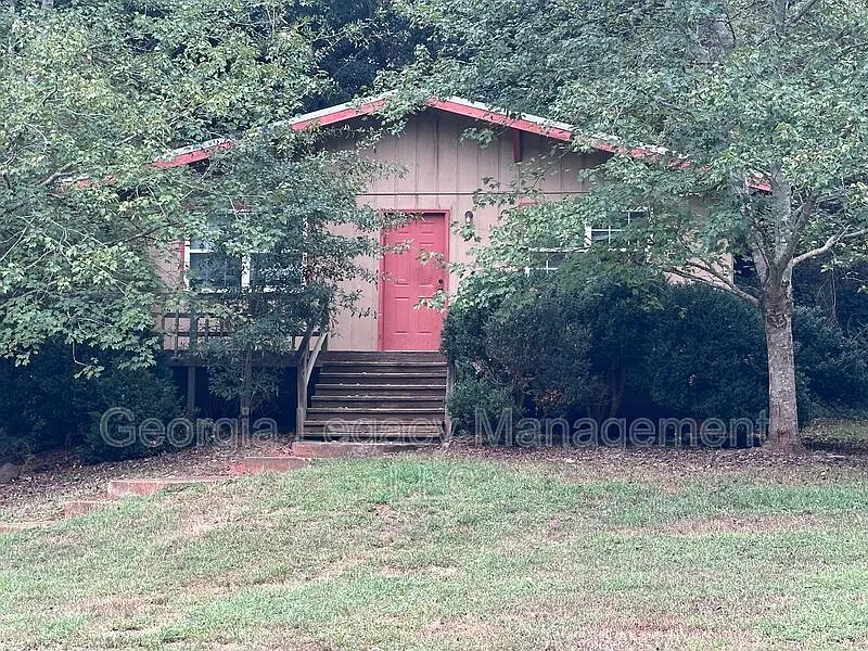 725B Beaverdam Rd