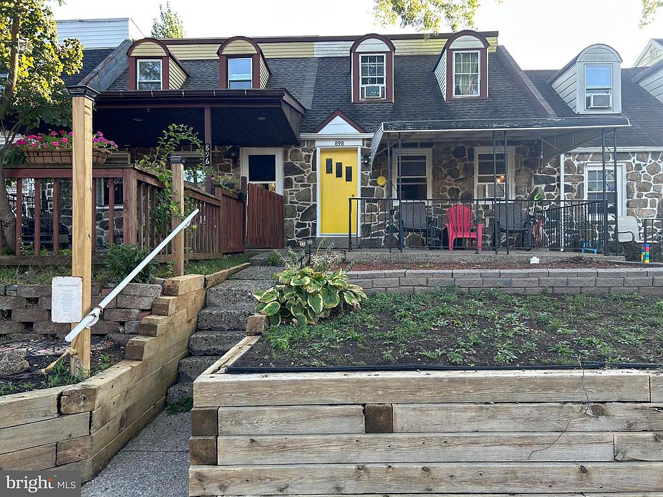 1st image of 898 Woodlawn Ave