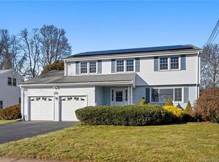 64 Grissom Dr, West Hartford, CT 06110