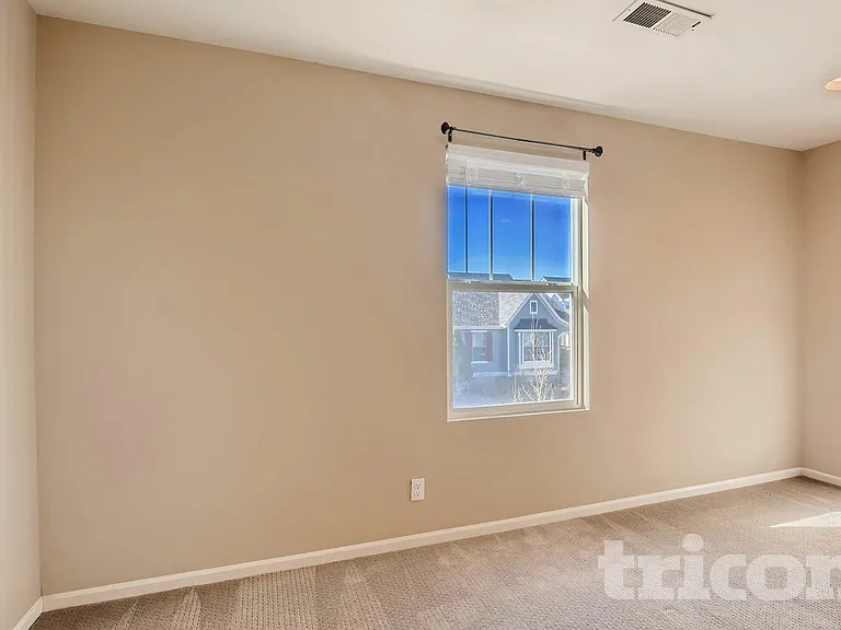 2172 Willow Ct — Photo 10