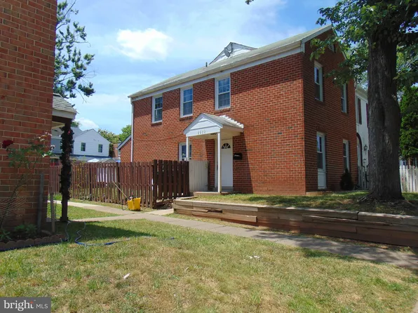 9840 Maury Ln, Manassas, VA 20110