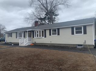 9-11 Marion Rd, Bedford, MA 01730