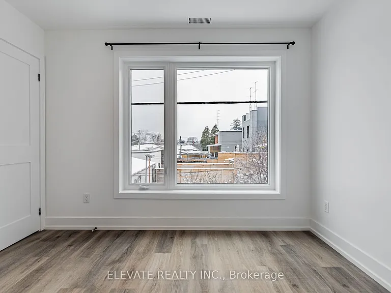 144 Ascot Ave #3 — Photo 15