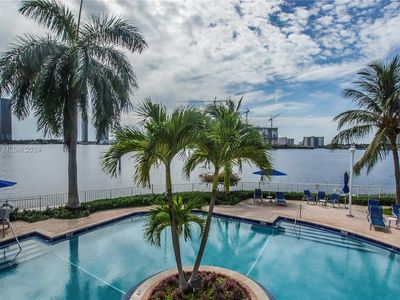 3370 Hidden Bay Dr APT 812, Aventura, FL, 33180