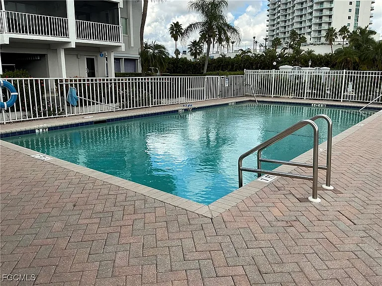 2885 Palm Beach Blvd #408 — Photo 18