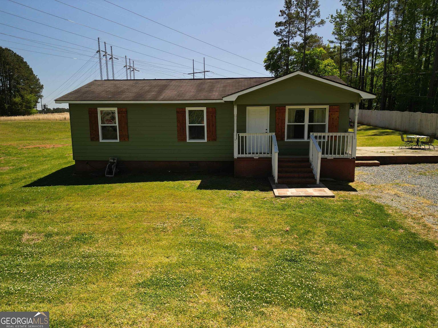 121 Landings Ln SW, Milledgeville, GA 31061 | Zillow