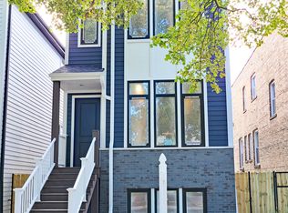 5423 W Leland Ave, Chicago, IL 60630