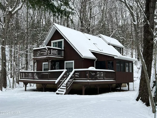 124 Saint Moritz Dr, Tafton, PA 18464