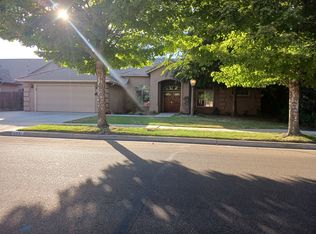 2231 N University St, Visalia, CA