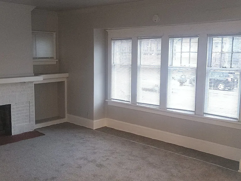 3248 N 2nd St #2 — Photo 8