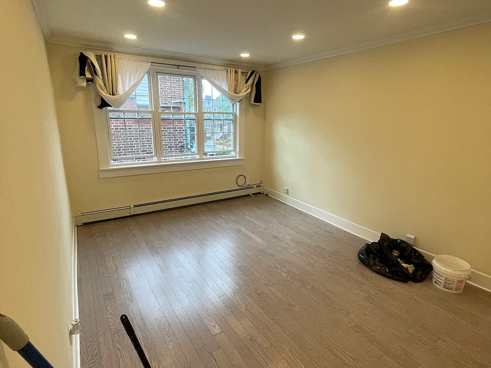 2140 Lurting Ave #2