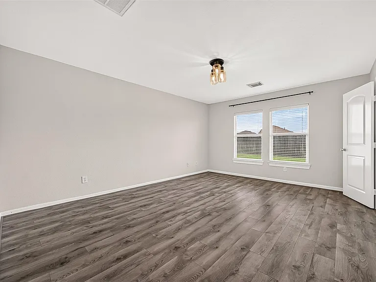 7242 Autumn Bluff Ln — Photo 21
