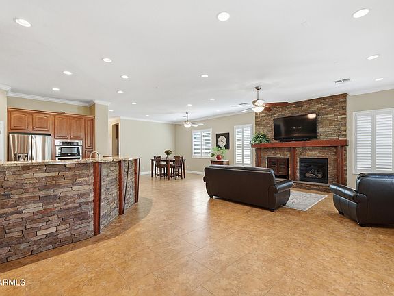 4th image of 29008 N 69TH Avenue