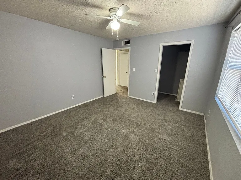 401 12th Ave SE #108 — Photo 10