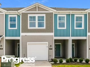 529 Cherry Ridge Dr, Orange Park, FL 32065