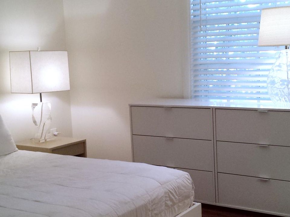 SEPARATE BEDROOM, WINDOW OPENS TO COURTYARD