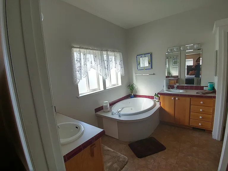 501 Tanglewood Dr — Photo 5
