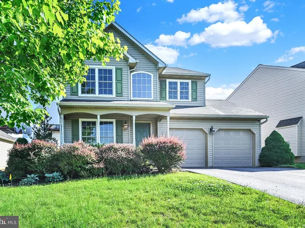 270 Thomas Armor Dr, Windsor, PA 17366