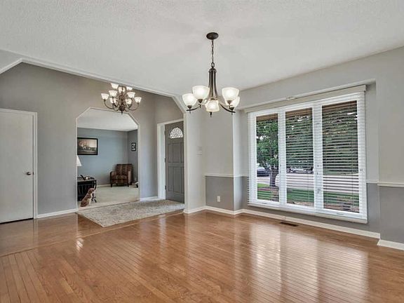 4th image of 4129 N Jasmine Ct