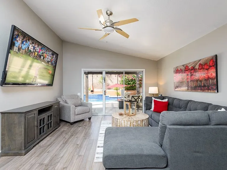 7254 E Camino Del Monte — Photo 4