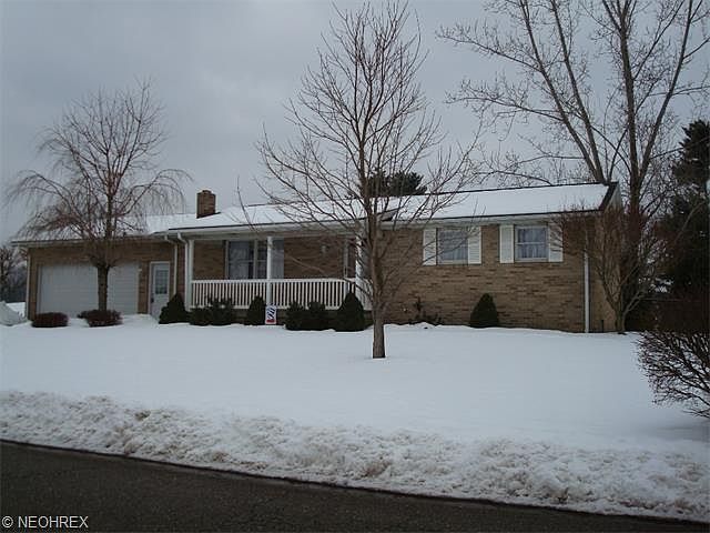 1st image of 120 10th St NW