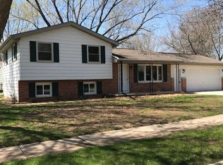 1605 Chapman Ave, Fond Du Lac, WI 54937