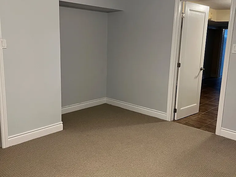 8 Hartsdale Dr — Photo 18