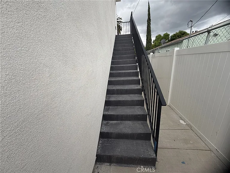 6709 Denny Ave #1/2 — Photo 14