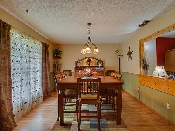 5th image of 1140 Serissa Ct
