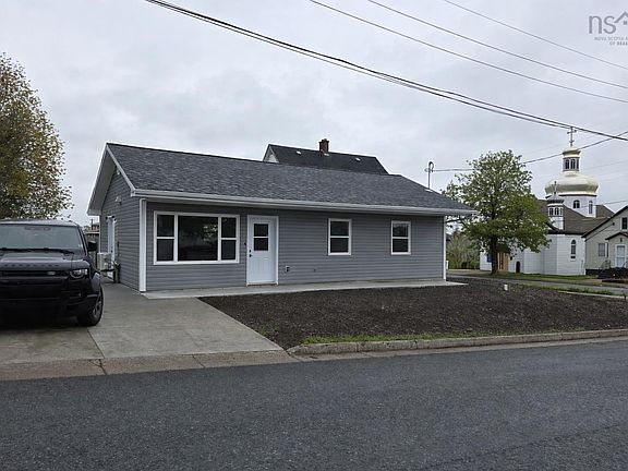 2nd image of 6 South St