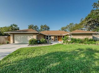 827 Hillside Dr, Palm Harbor, FL 34683