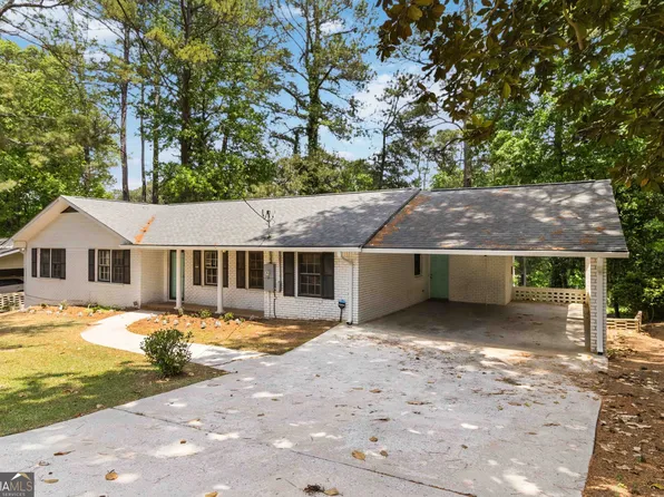 4204 Williamsburg Dr, College Park, GA 30337