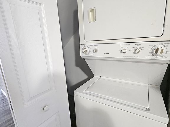 2nd image of 514 S Beveridge St APT 3