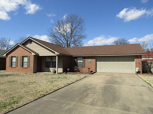 1st image of 1116 Evergreen Ln