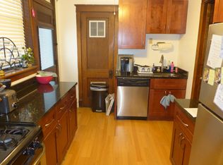 1208 W Oakdale Ave APT 2, Chicago, IL 60657