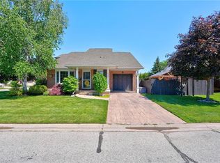 5137 Hawthorn Dr, Lincoln, ON L3J 0J6