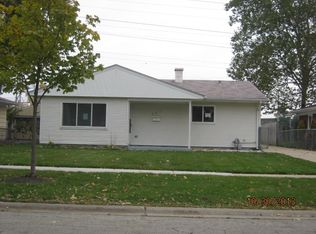 141 George Rd, Wheeling, IL 60090