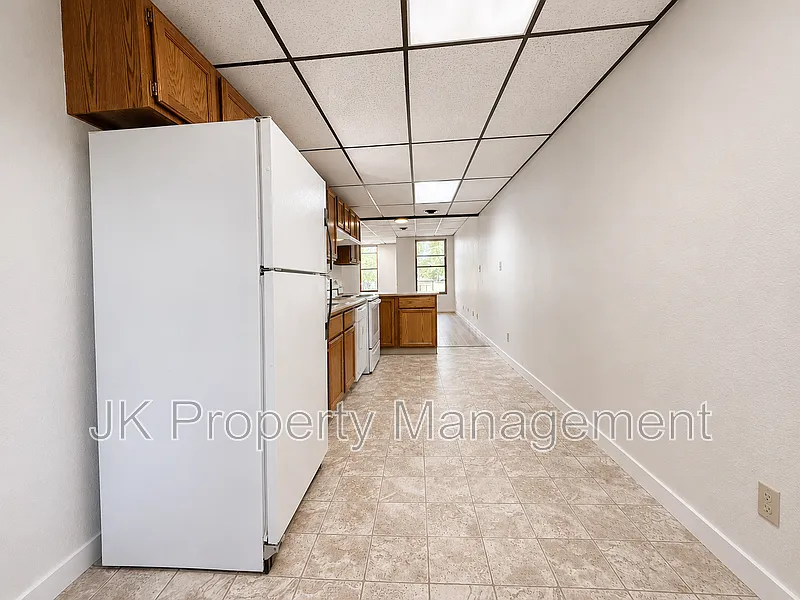 2 bed, 1.0 bath, 850 sqft, $1,400 — Photo 4